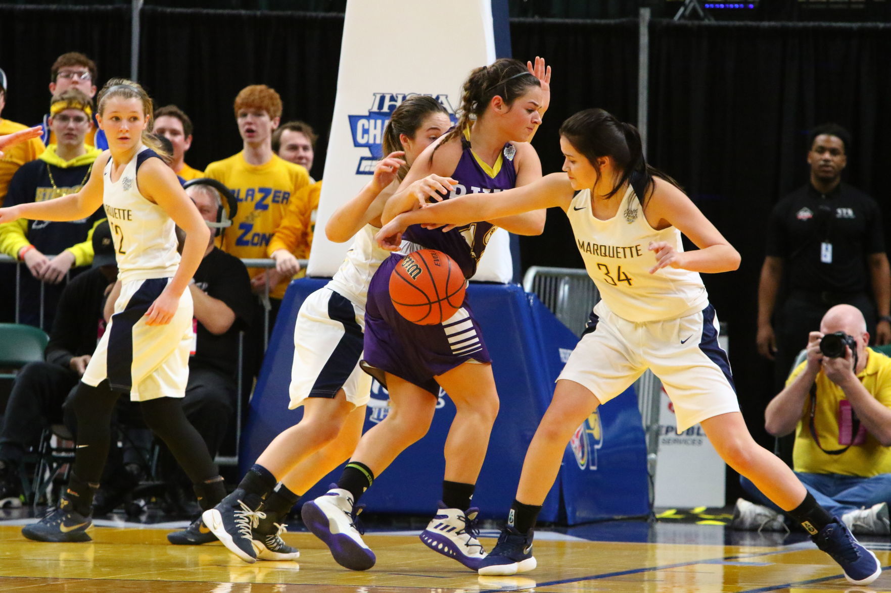 Gallery: Girls Basketball State Finals: Marquette Catholic vs. Vincennes Rivet